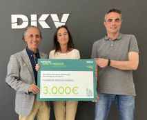 Itaka Escolapios recibe 3.000 euros gracias al Movimiento Medialia de DKV Seguros 