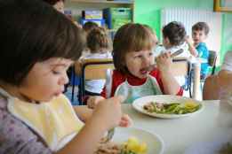 La Junta convoca ayudas de comedor para Educación Infantil