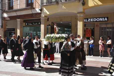 San Juan 2024: procesión del Lunes de Bailas - fotos