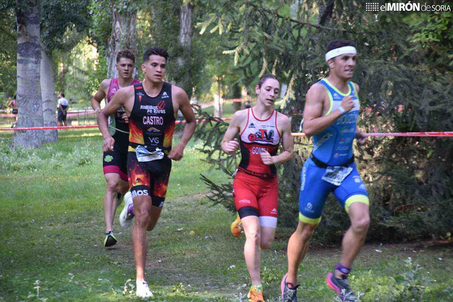 Medio centenar de pruebas llevarán el triatlón a toda Castilla y León en 2025