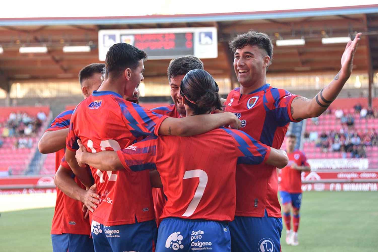 El Numancia se anota victoria de prestigio frente a Ponferradina El Numancia se anota victoria de prestigio frente a Ponferradina