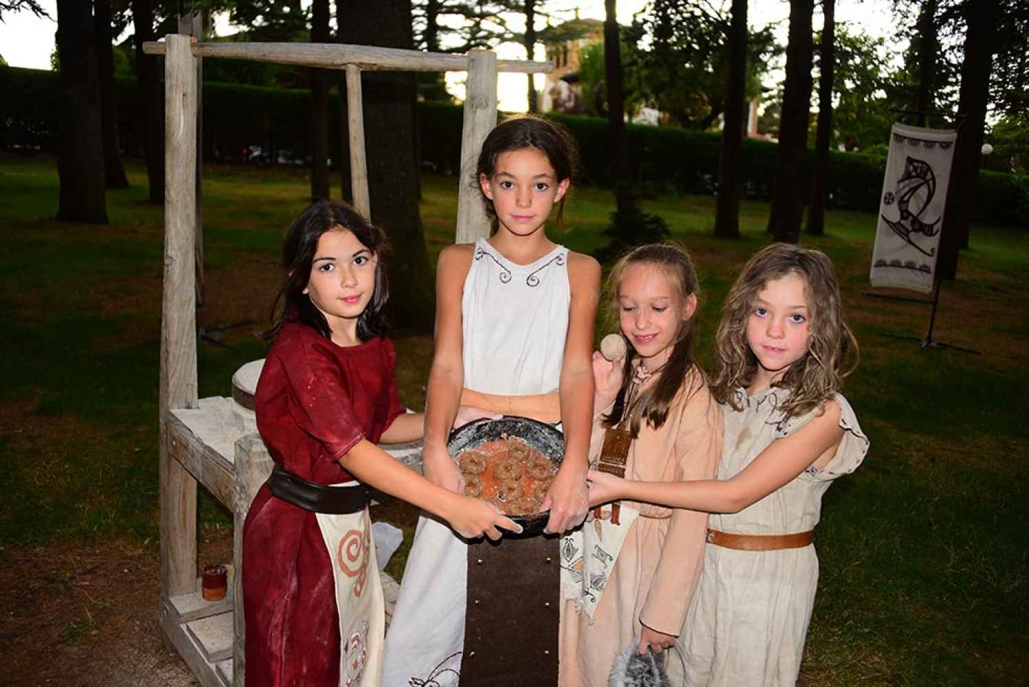 Recreación de campamentos en Vulcanalia - fotos
