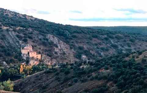 TRIBUNA / El parque municipal del Cerro de los Poetas