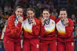 Medalla de plata histórica de Selección Femenina 3x3 de baloncesto 