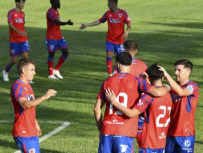 El Numancia golea en Quintana Redonda al filial del Deportivo Alavés