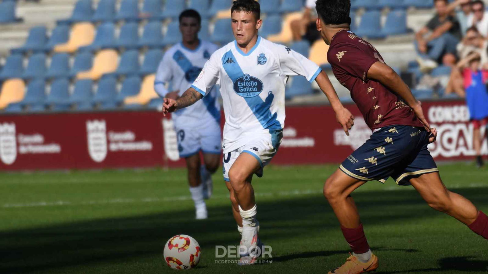 El Fabril, filial del Deportivo, llega a Soria con nuevo ciclo de futbolistas El Fabril, filial del Deportivo, llega a Soria con nuevo ciclo de futbolistas