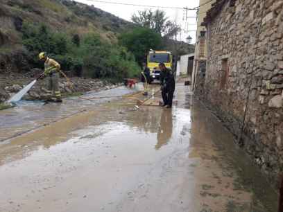 La Junta colabora en tareas de limpieza, tras tormenta, en Tierras Altas