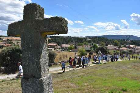 Fuentetoba honra a la Virgen de la Valvanera 