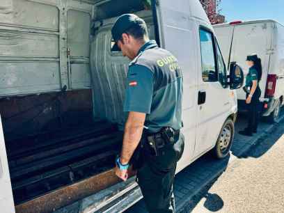 Detenidas cinco personas por hurtar vías férreas en Quintana Redonda