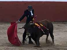 Rubén Sanz, sin trofeos en la novillada de Arcos de Jalón