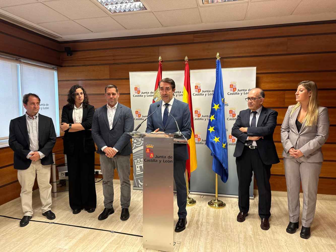 La Junta y Repsol impulsan recogida y reutilización de aceite de cocina doméstico usado La Junta y Repsol impulsan recogida y reutilización de aceite de cocina doméstico usado