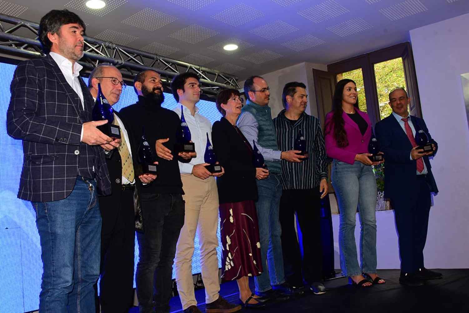 Agua "Monte Pinos" celebra en Almazán 50 años de trayectoria