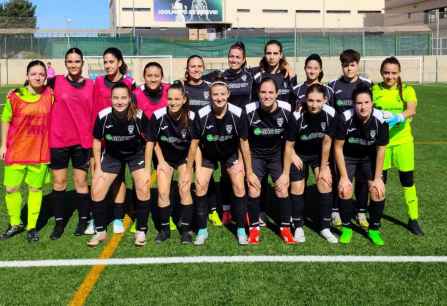 El CD Golmayo Camaretas femenino golea al vigente subcampeón.