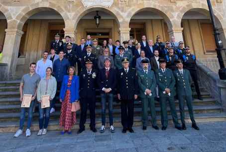 Nueve policías locales de Soria, reconocidos con medalla de oro al mérito policial