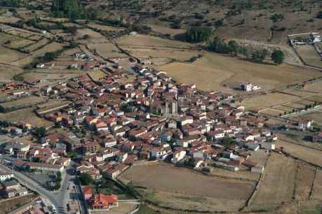 Accidente laboral mortal con un toro mecánico en Muñana (Ávila)