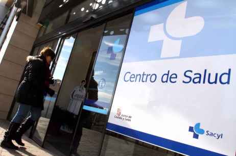 El PSOE denuncia retraso en publicación de listas de espera en Sanidad