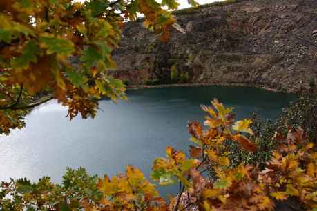 Borobia enseña, en fotos, la ruta de la mina Gandalia