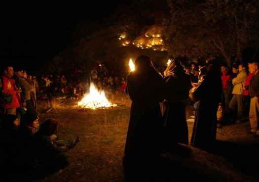 Las Cuevas de Soria se prepara para su Paso del Fuego