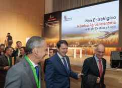 Mañueco presenta el Plan Estratégico de la Industria Agroalimentaria en Castilla y León