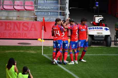 El Numancia busca sus señas de identidad frente al Rayo Cantabria