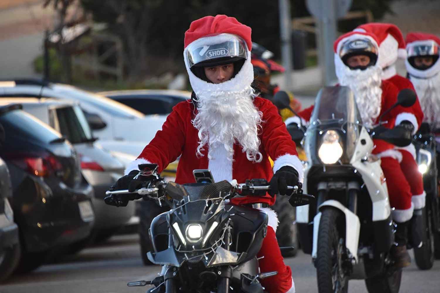 "Papanoelada" del Motoclub NumanRiders par dar la bienvenida a la Navidad