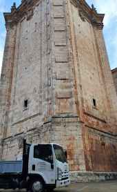 Obras de consolidación en la torre de la Catedral, tras últimos desprendimientos