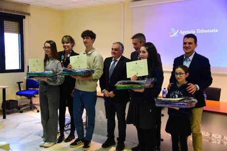 Entrega de premios en Soria del Concurso de Educación Cívico Tributaria