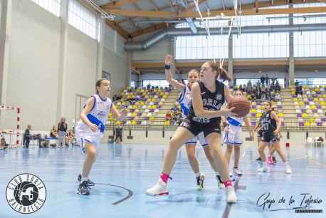 Los alevines María Martínez y Alejandro Chamarro, con selección regional de baloncesto