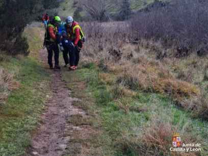 Rescatada mujer herida cuando realizaba ruta del Cañón del Río Lobos