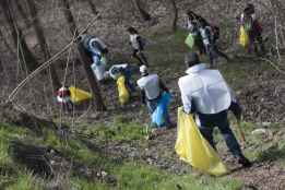 Castilla y León, la segunda comunidad más activa para recoger basura de la naturaleza