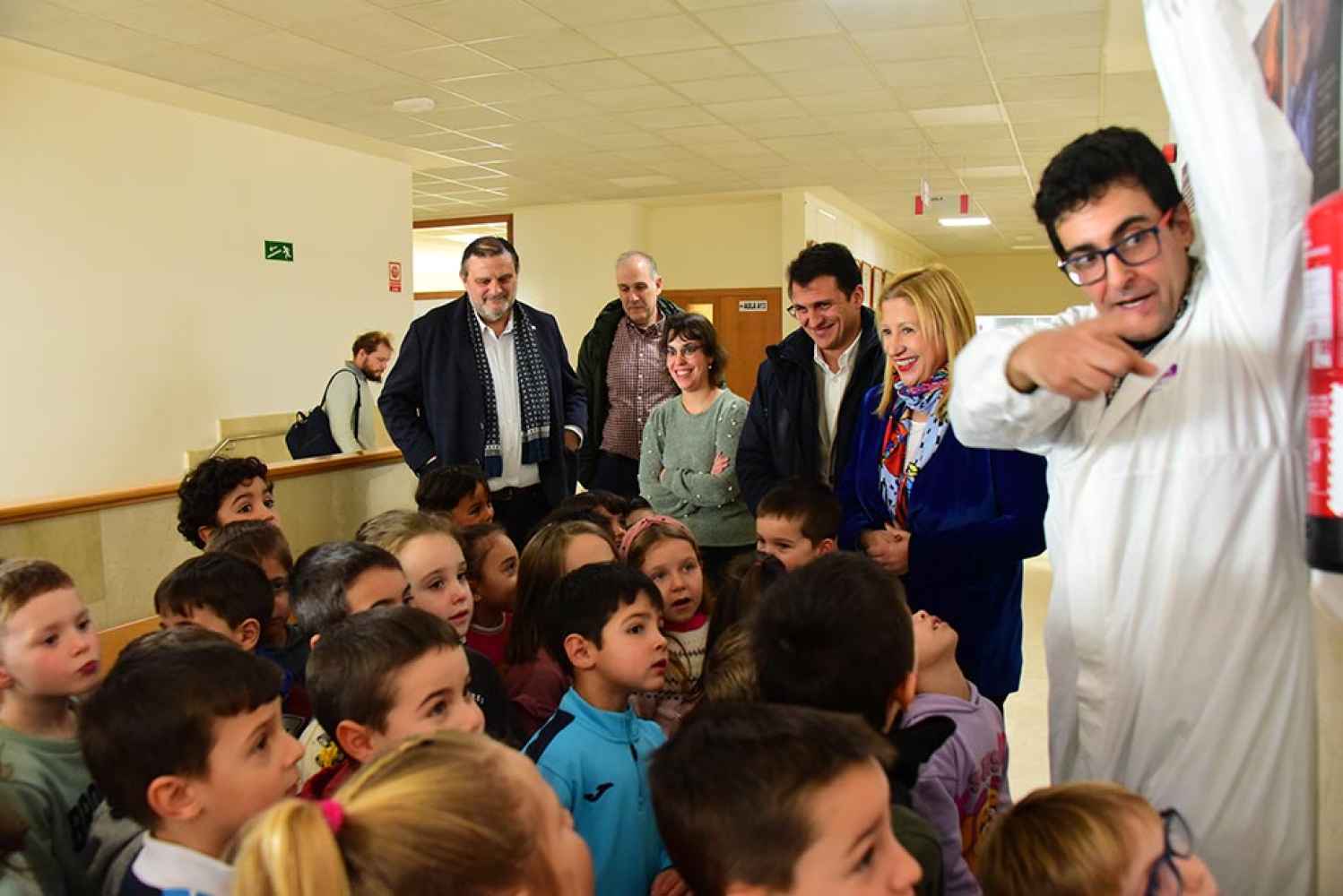 La exposición "Que viene el Coco" cierra visitas escolares en el Campus de Soria