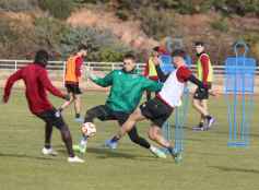 El Numancia inicia en Santiago su peregrinaje de enero frente a equipos gallegos