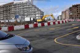 Se abre al tráfico la calle Almazán tras meses de cierre por las obras de travesia