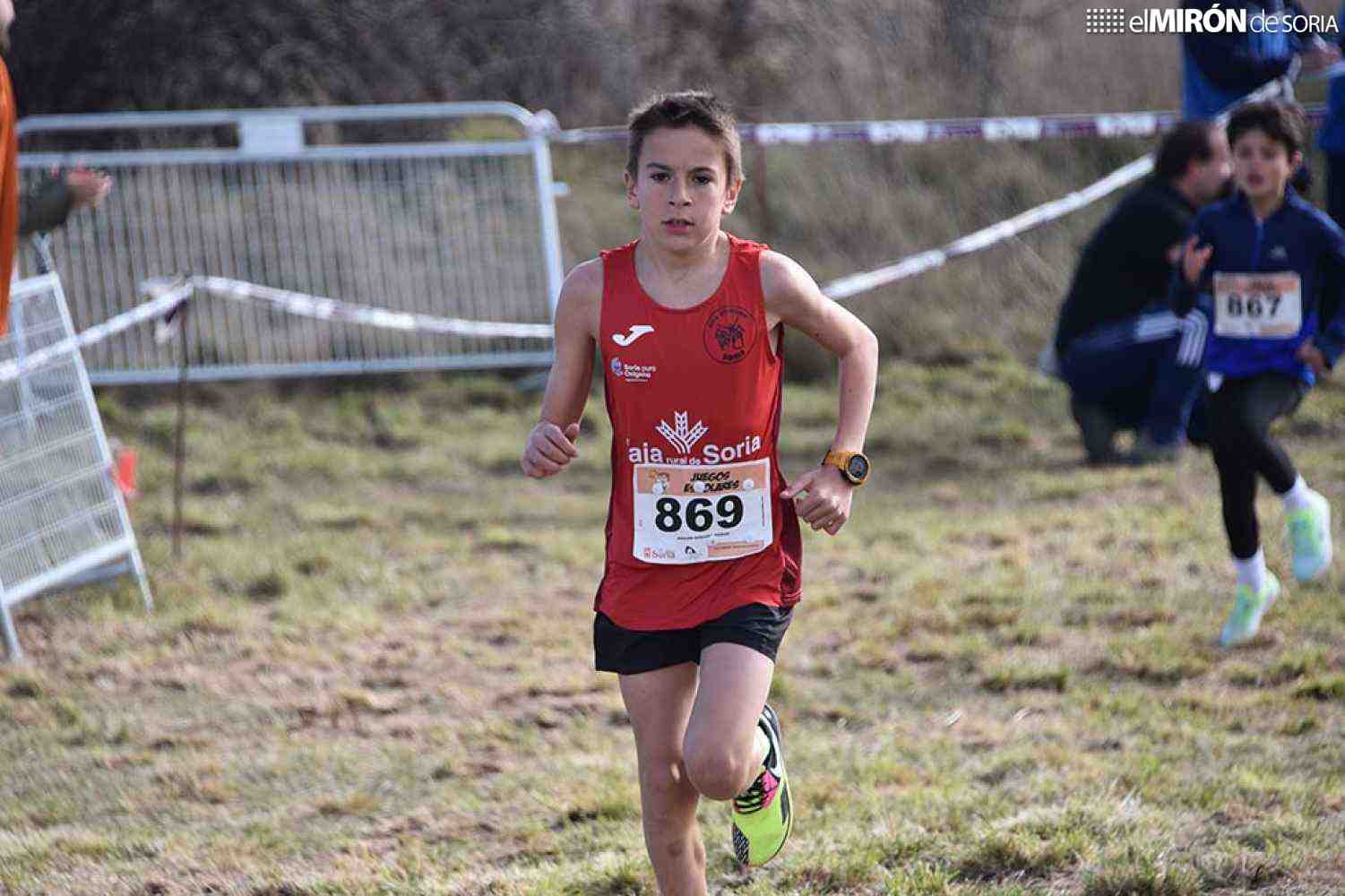 Ólvega decide campeones regionales de campo a través