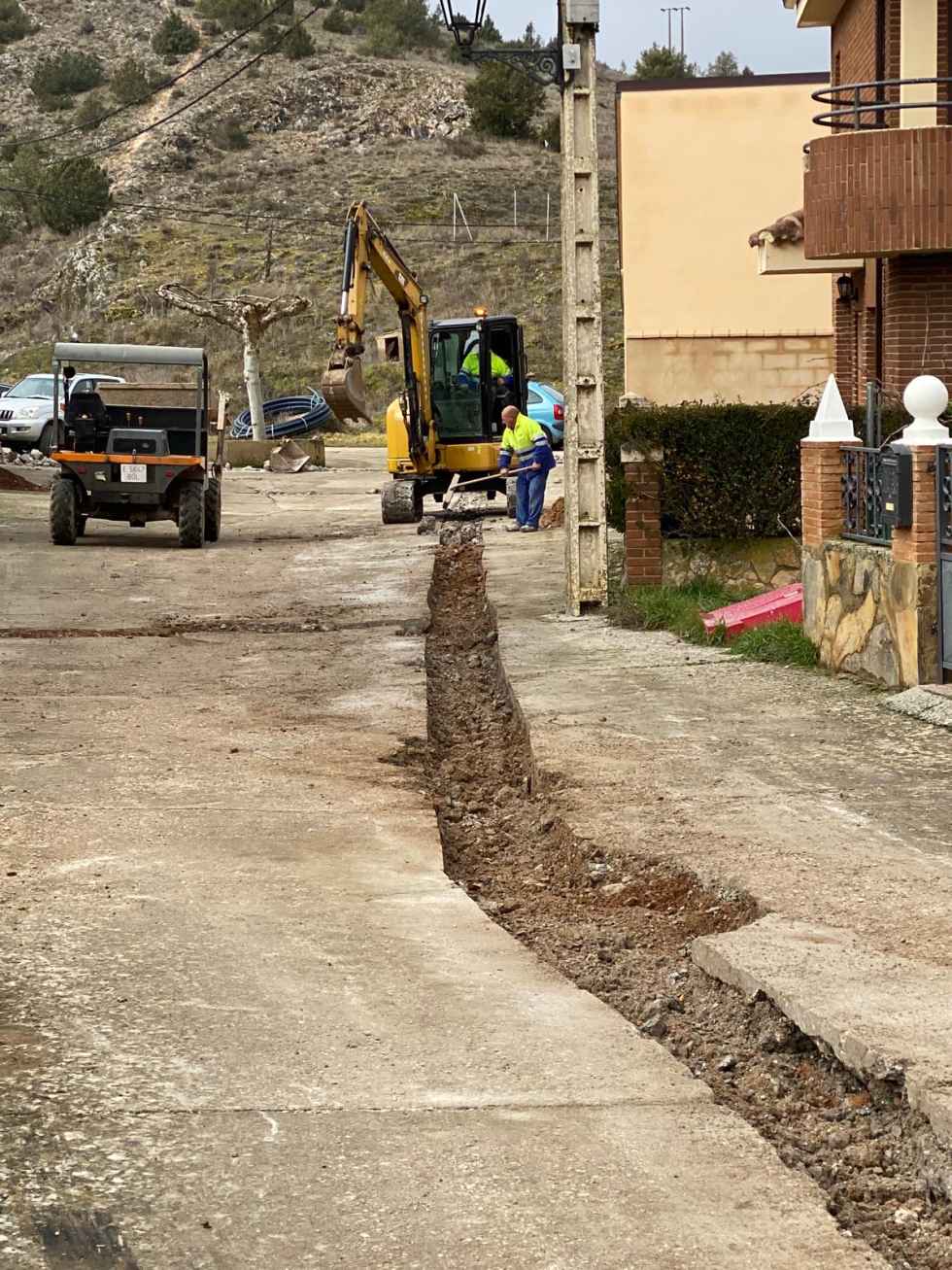 Comienzan las obras de mejora del abastecimiento en Lodares de Osma Comienzan las obras de mejora del abastecimiento en Lodares de Osma