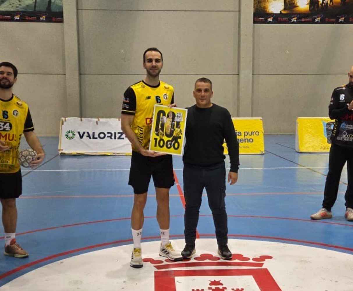 Nueva victoria de Balonmano Soria y récord de goles de Fran
