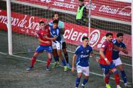 El Numancia gana desde el punto de penalti al Bergantiños y se pone líder