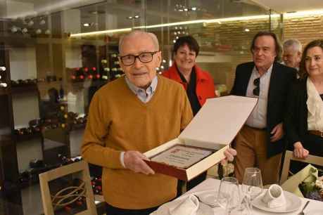 Benedicto León: cien años de vida, medio siglo de magisterio 