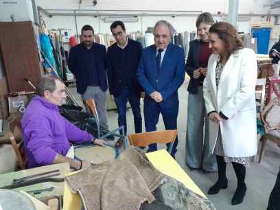 La Junta destina 24 millones en ayudas para contratar personas con discapacidad La Junta destina 24 millones en ayudas para contratar personas con discapacidad