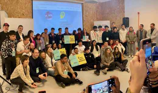 El CIFP Almazán gana el primer premio de Iniciativas Emprendedoras de FP El CIFP Almazán gana el primer premio de Iniciativas Emprendedoras de FP