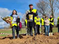 Recuerdo y Dignidad finaliza exhumación en fosa de Renieblas