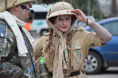 Desfile de carnaval “Pintoresco safari”, en Camaretas