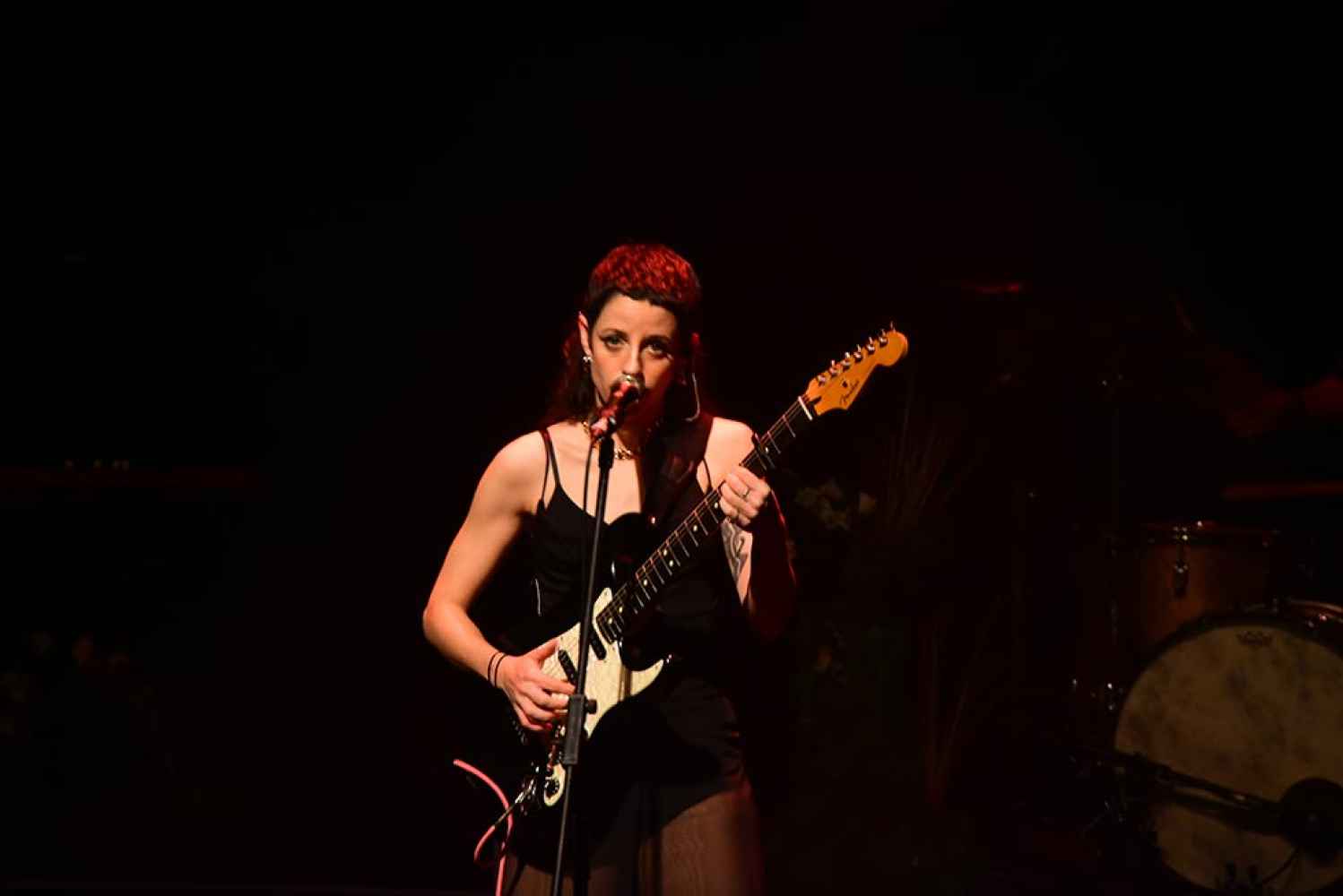 Concierto de Travis Birds en inauguración de festival Mujer DOC