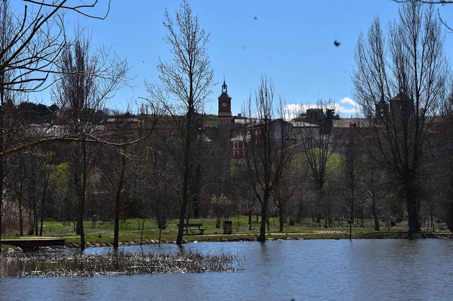 El río Duero a su paso por Almazán