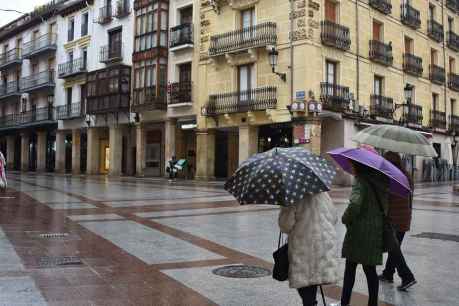 El Collado, la calle que ve pasar la vida en Soria