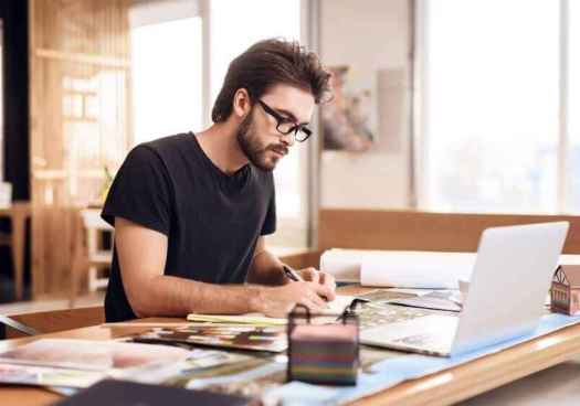 La mitad de jóvenes aceptaría cobrar en B, por la precariedad laboral que sufren