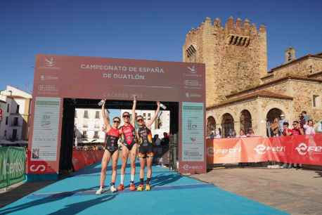 Marina Muñoz, plata en Duatlón de Cáceres y pasaporte para el Europeo y el Mundial Marina Muñoz, plata en Duatlón de Cáceres y pasaporte para el Europeo y el Mundial
