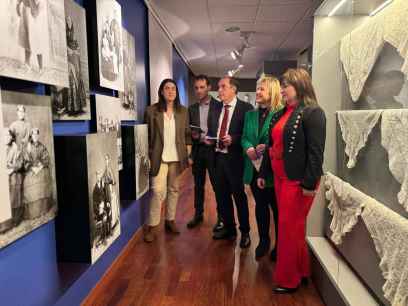 El Museo del Traje Popular abre las puertas de su exposición "Ibérica Pura" El Museo del Traje Popular abre las puertas de su exposición "Ibérica Pura"