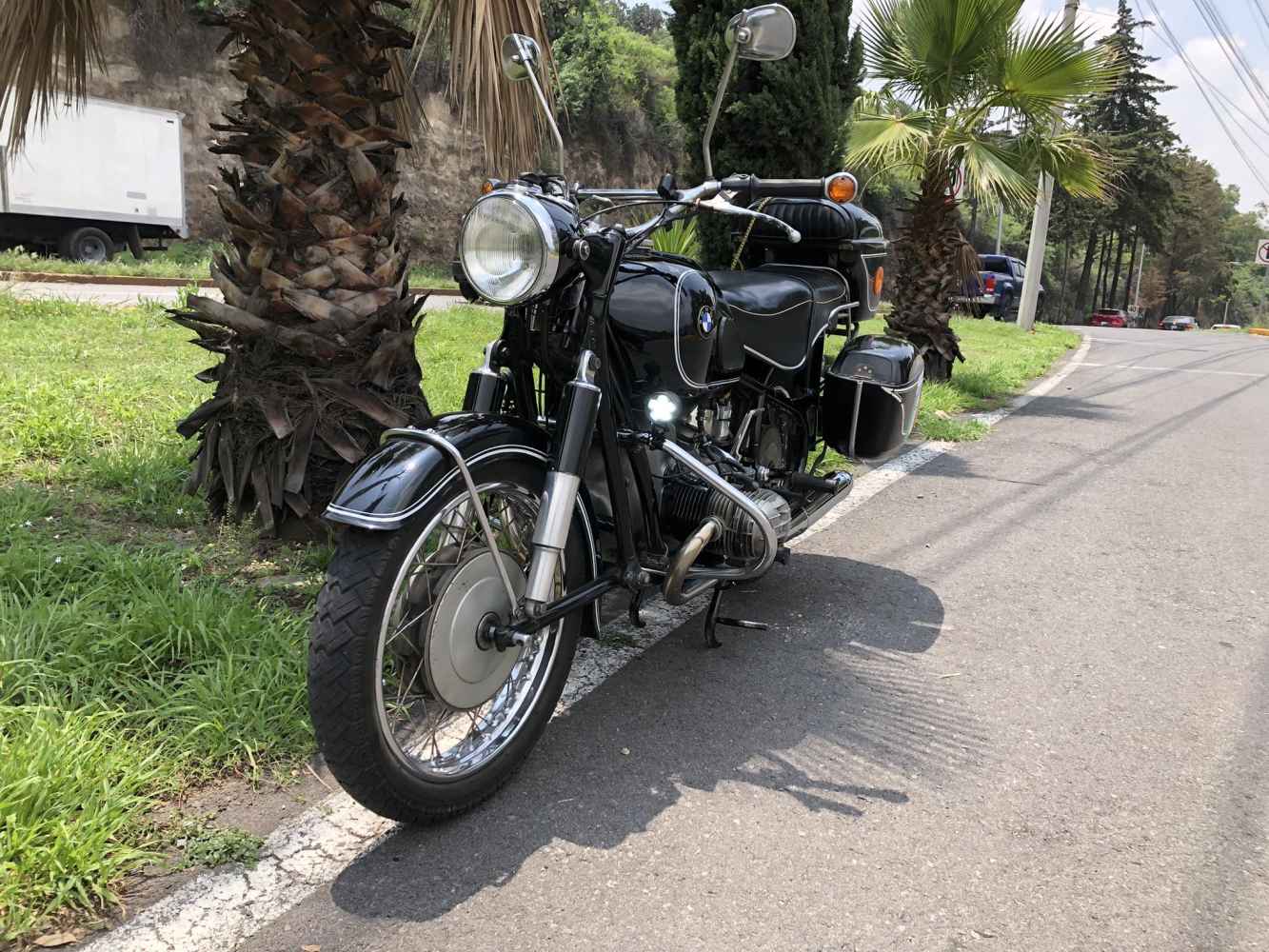 Berlanga de Duero acoge exposición de Motos Clásicas BMW