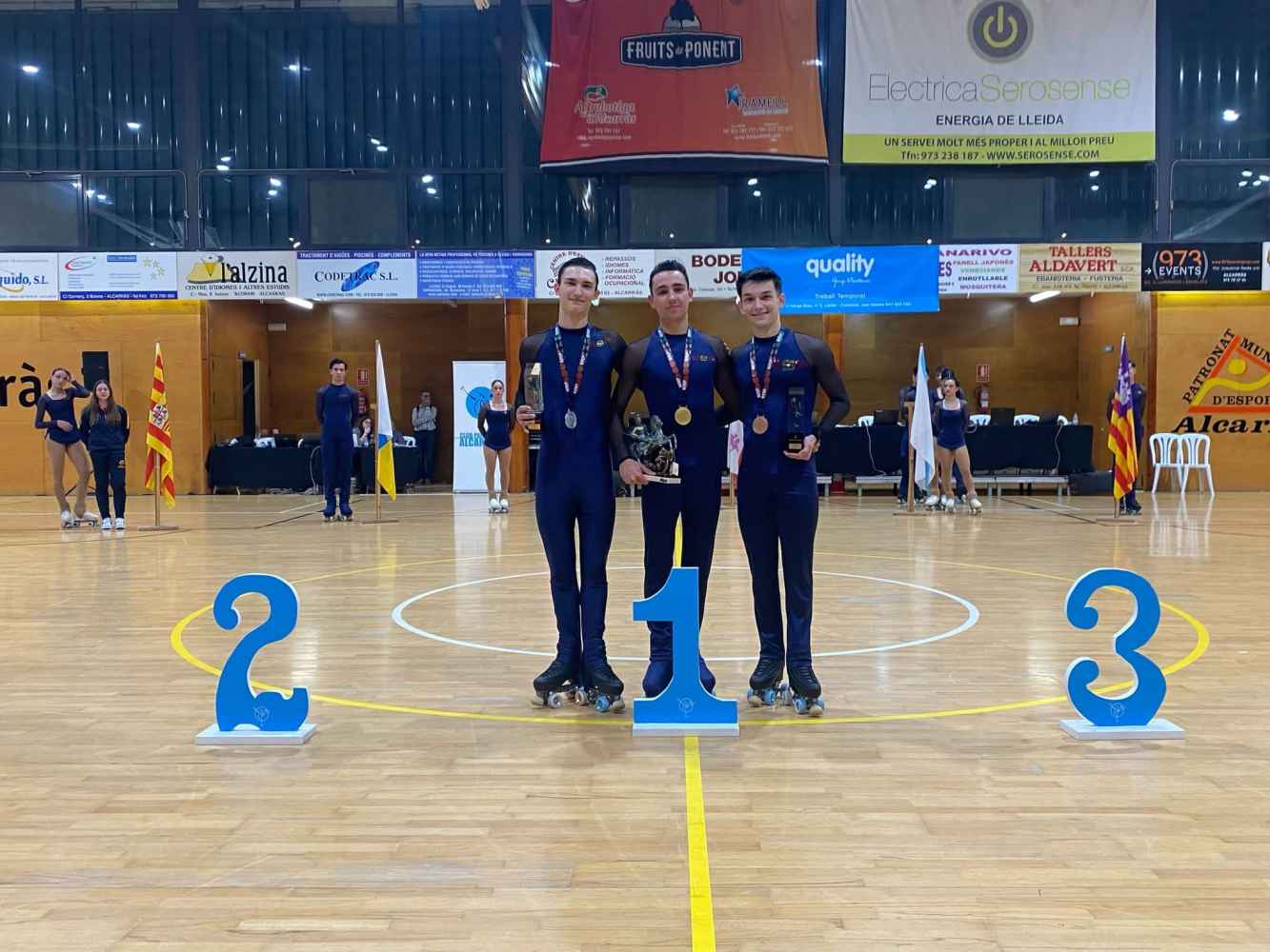 El patinador Héctor Díez gana trofeo Sant Jordi con salto triple Axel completo El patinador Héctor Díez gana trofeo Sant Jordi con salto triple Axel completo